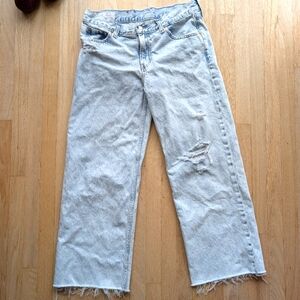 Gap Women's "Low Stride" Light Blue Acid Wash Distressed Jeans (Size 6P)
